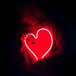 怎么在网站上黄色直播
