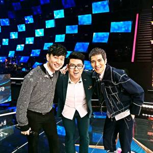 怎么在网站上黄色直播
